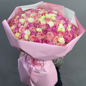 Букет из 151 кенийской розы микс (40 см) в Долгопрудном