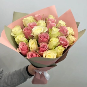 Букет "Мемори" из 23 роз кения (40 см) в Долгопрудном