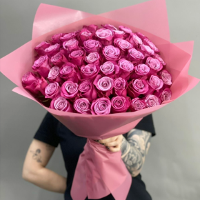 Букет из 51 розы Космик (60 см) в Долгопрудном