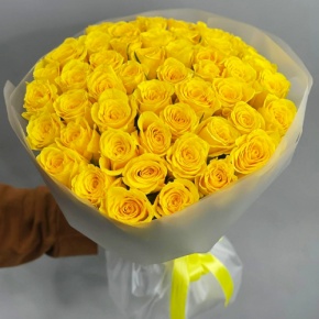 Букет "Золотце" из 51 лимонной розы (40 см) в Долгопрудном