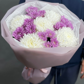 Букет "Вместе с тобой" из нежных хризантем в Долгопрудном