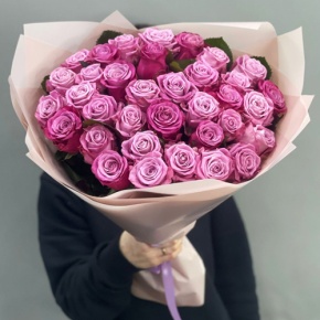 Букет из 51 розы Космик (50 см) в Долгопрудном
