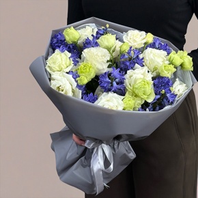 Букет из ароматных гиацинтов и эустом в Долгопрудном