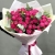 Букет "Малиновый бисквит" из кустовых и пионовидных роз и эвкалипта в Долгопрудном
