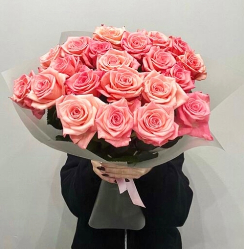 Букет из 21 розовой розы (50 см) в Долгопрудном