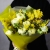 Букет из ранункулюсов и мимозы в Долгопрудном